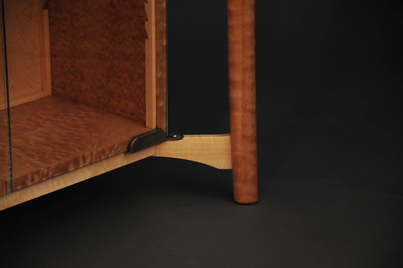 Detail of hinge