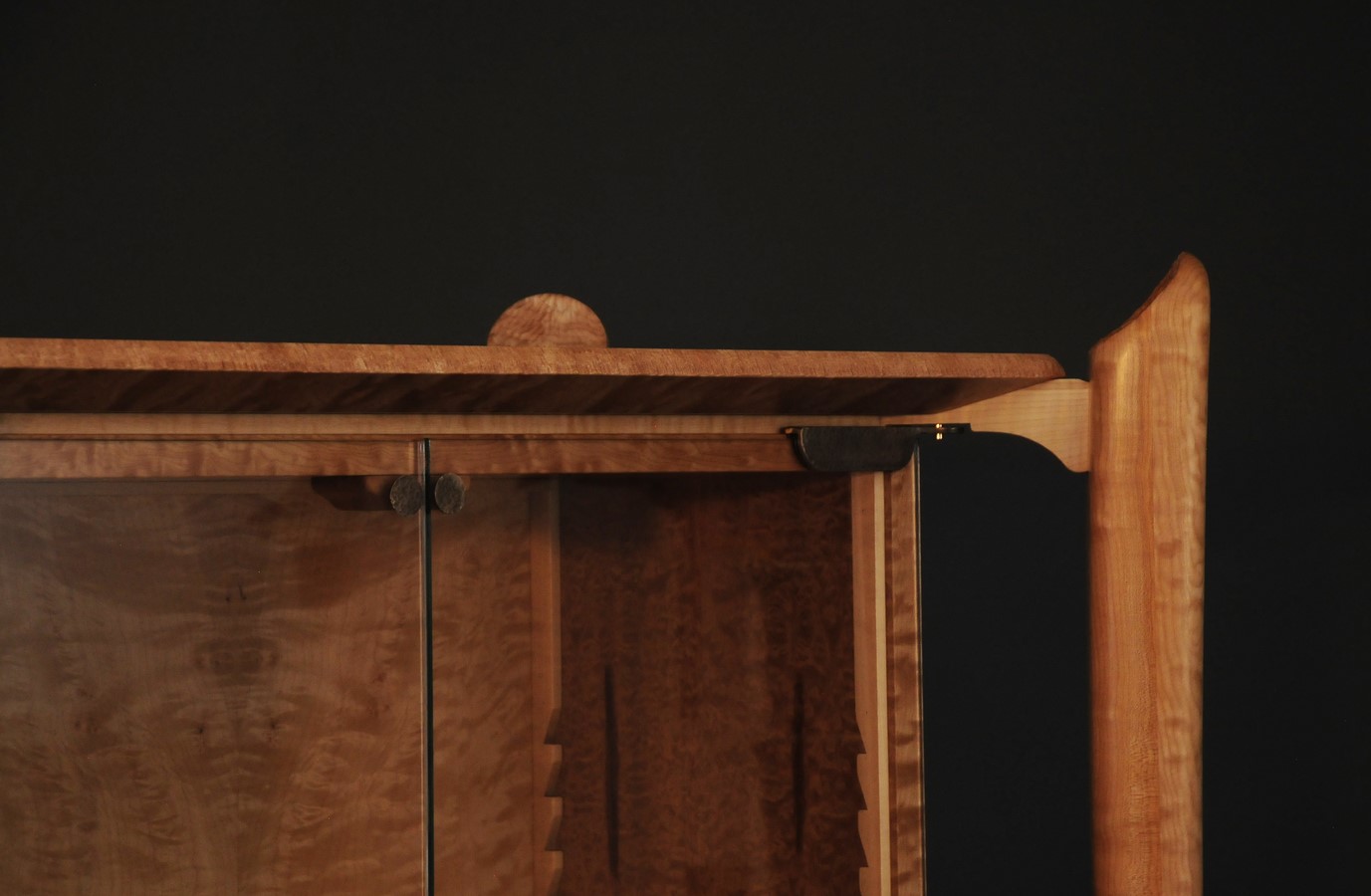 Detail of hinge