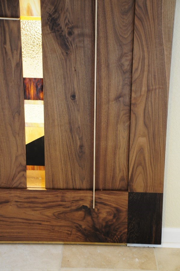 Detail in corner, Wenge